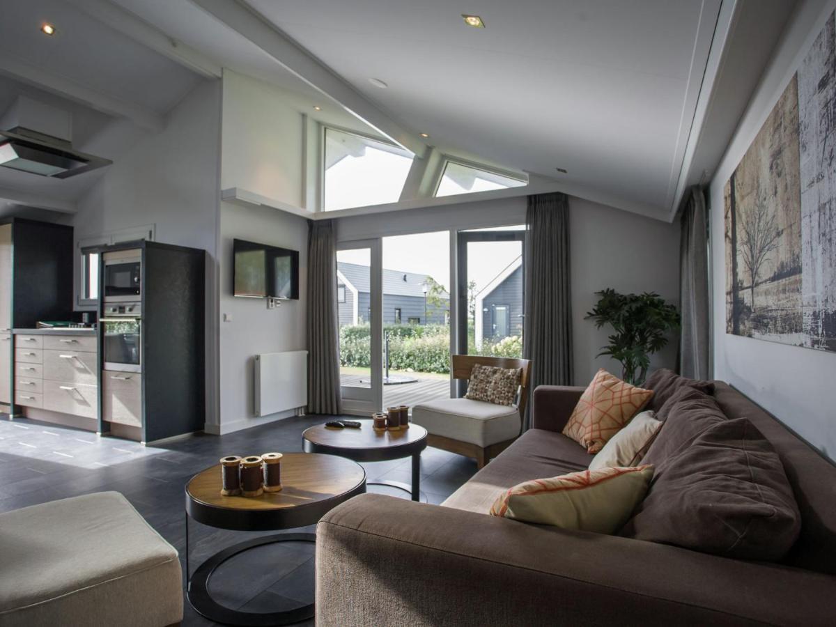 Holiday Home In Kattendijke With Terrace Exteriör bild